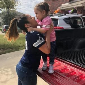 Meet your Posher, Lori